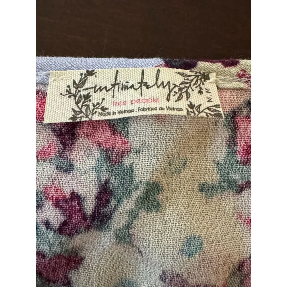 Free People Women's Heat Wave Thong Bodysuit Size Medium Floral Ruffle Blue Red - Picture 10 of 10